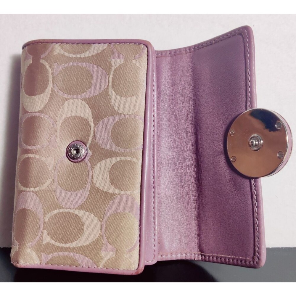 Coach Signature Trifold Canvas/Leather Wallet Lavender Trim Snap Wallet - Picture 6 of 13